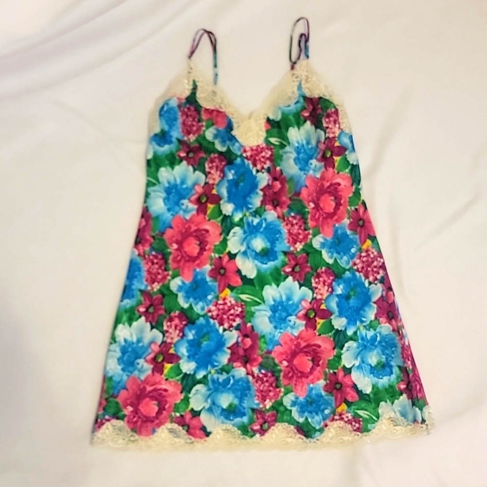 Victoria's Secret Gold Label Women's Sleepwear Floral Lace Purple Blue Green
